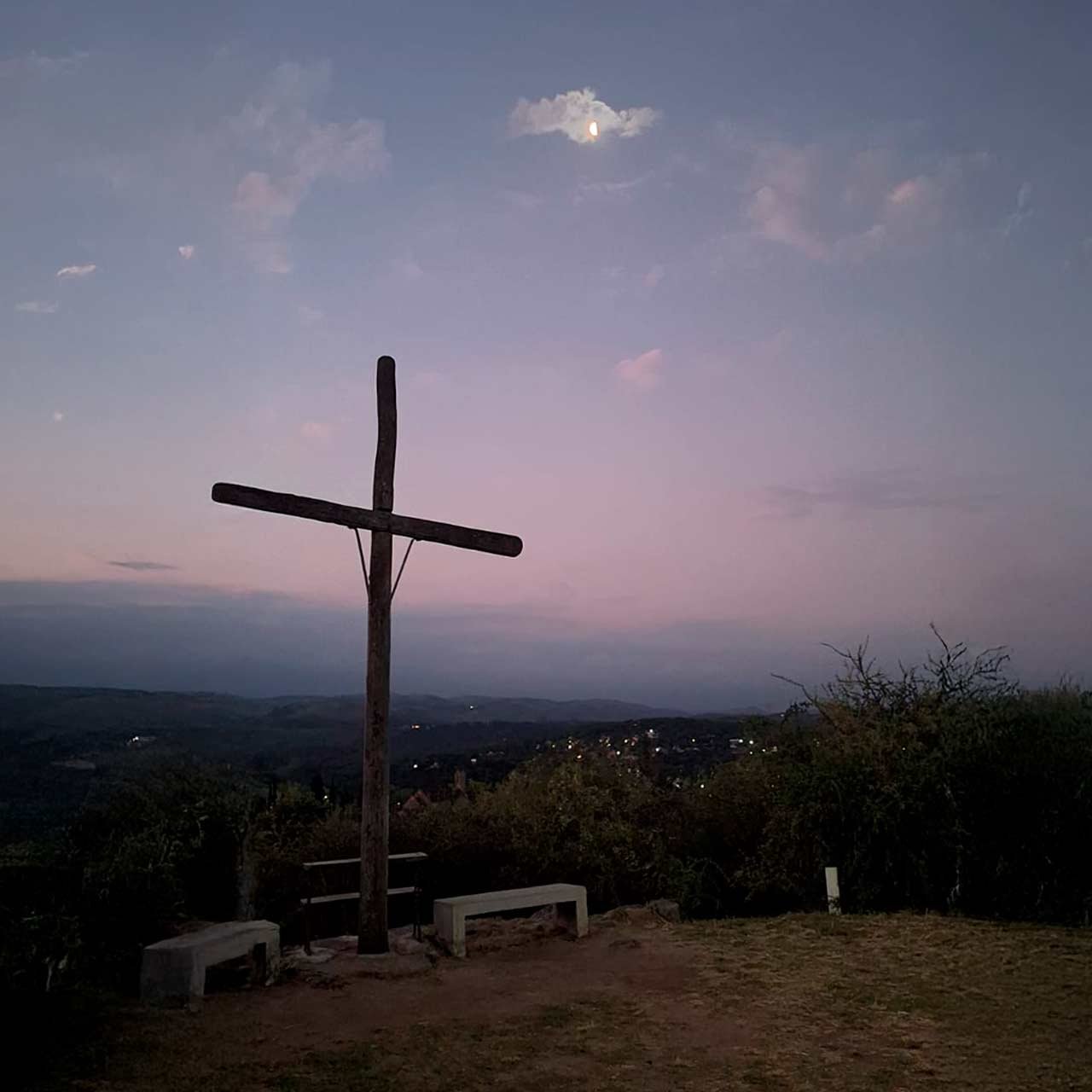 Astroturismo en Cerro de la Cruz con mini caminata, Ascochinga